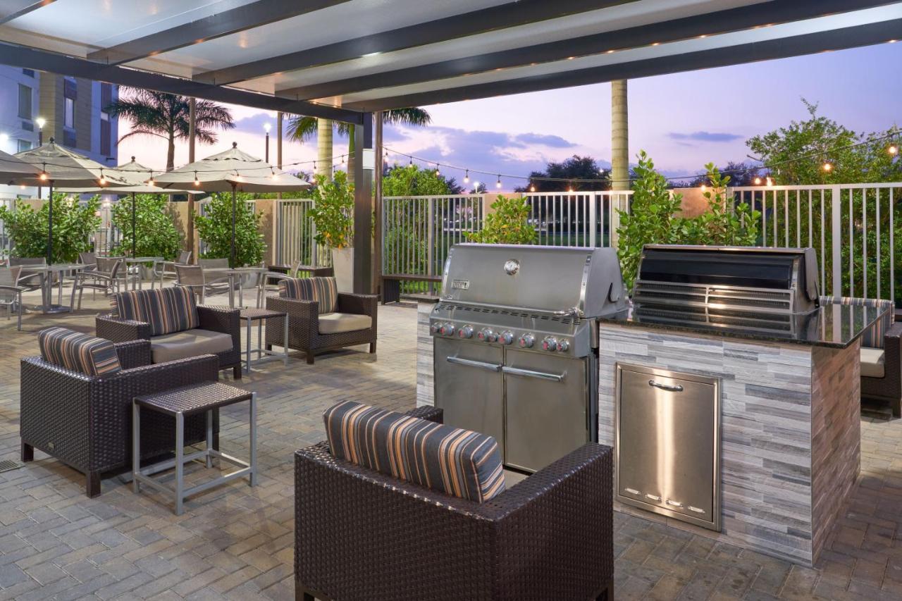 Towneplace Suites Miami Kendall West Kendale Lakes Exterior foto